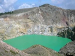 Lagos de colores del Volcan Kelimutu. Indonesia